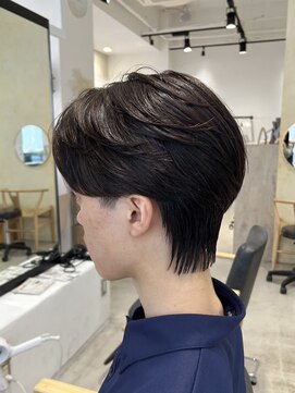 ビューバイネオリーブ 用賀店(Beau'r by neolive) サーフカール刈り上げセンターパートリバースセンターパート