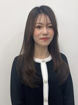 メルバイグラフ 梅田(mel by GRAFF) 可愛くなりすぎない大人顔まわりレイヤーカット