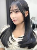 レイヤースタイル×暗髪で上品に！韓国風シースルーバングヘア