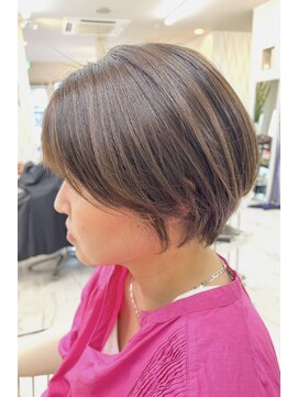 ネセサリー(necessary) ショートボブ