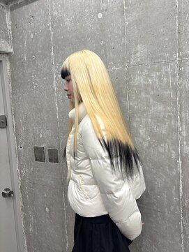 オーン(OOn) 抜きっぱなしブロンド×ブラックエンドカラー