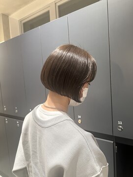 ベイショア(Bay Shore NY) 【ミニボブ/オリーブベージュ/顎ラインボブ】