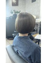 シリウスエイト(SIRIUS 8)&nbsp;丸みショートボブ×ベージュ