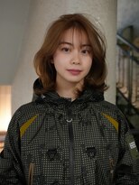 ノラ シブヤ(NORA)&nbsp;ハッシュカットミディアムレイヤーウルフボブ顔まわりレイヤー