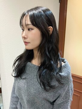 レス 伏見(LESS) [puf 伏見/丸の内/栄/名古屋]ロングハッシュカット★kasumi