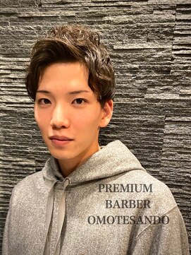 プレミアムバーバー 表参道店(PREMIUM BARBER produce by HIRO GINZA) アップバング×ツーブロック×ニュアンスパーマ