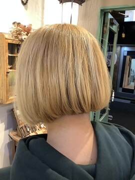 美容室 フィックス ボブ ワンレングス