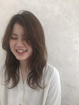 シェノン 梅田(CHAINON) ロングレイヤー