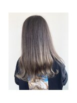 ヘアーモア イースト(Hair More East) ナチュラルなグラデーションカラー
