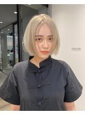 ホワイトベージュ