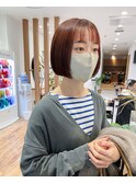 ミニボブ×赤みブラウンカラー