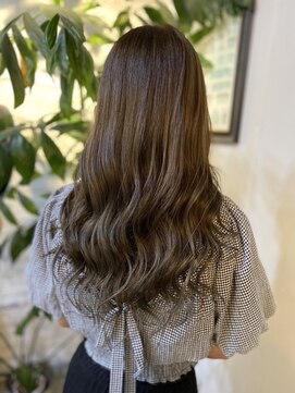 リアンバイアリュール(Lian by Allure) ナチュラルオリーブベージュ