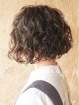 クリュウゲート 三鷹店(KURYU GATE)の写真/お客様の髪質やクセに合わせた”大人可愛いゆるふわ”なウェーブパーマをご提案します。[三鷹/三鷹駅]