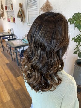 ソンリエ 青竹店(SONRiE) ハイライトカラー