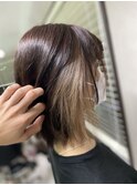 大人可愛いストレートボブインナーカラーミルクティーベージュ