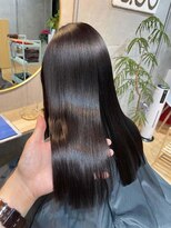 クー 戸越銀座(QOO) 美髪のススメ髪質改善切りっぱなしボブピンクブラウン