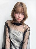ミディアムウルフボブ