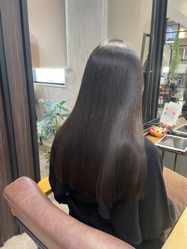 ネウィ グランデ 横浜(newi grande) 艶髪/酸性ストレート/髪質改善縮毛矯正