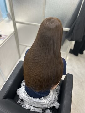 マーシュ 梅田(marshu) Olive beige/髪質改善ストレート♪