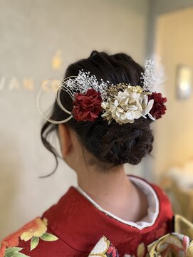 ヘアープレイスクリアライン 栄町店(hair place CLEAR LINE) 【成人式シニヨンスタイル】髪質改善/トステア/メテオ