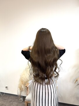 ウル(Uru) オリーブベージュ