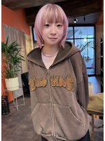 テラ 仙台(Tera) ホワイト&ピンク&ブラウン × フェイスレイヤー