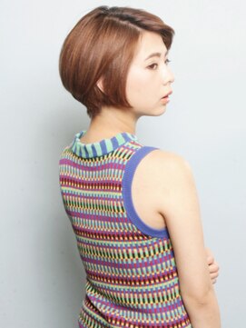 アンダートゥリー(_TREE) 【AKs表参道店】大人ボブ「コンパクト×ヌケ感」03 57783351