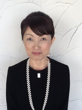 ルシード スタイル レクラ 栄生店(L'UCIDO STYLE L'eclat) 着物アップスタイル 肩に軽くつくくらいのボブスタイルです。