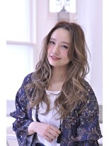 フリーダムガーデン 岡山駅前店(freedom garden) インナーカラー、ブリーチカラー、ハイライト