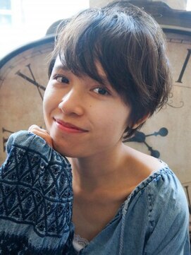 フロール 上大岡(Flor) 【Flor_上大岡】*エアリーショート+チャコールアッシュ*