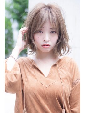 テイラー(Taylor) [Taylor]  ☆フォギーアッシュxドライボブ