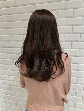 バウム(baum) 大人かわいい　愛されロングスタイル　　おゆみ野