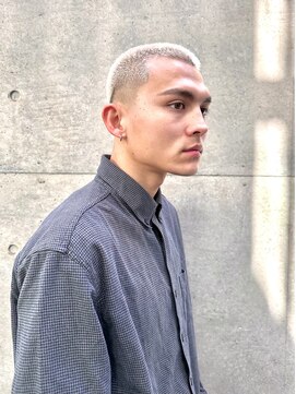 サンバレー(SUNVALLEY) 爽やか清潔感buzzカットハイトーン［表参道/メンズ］