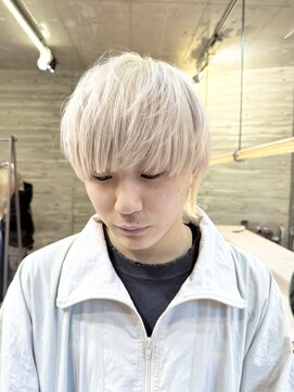 ヲタク(wotaku.) メンズハイトーンホワイトシルバーウルフカット抜きっぱなし