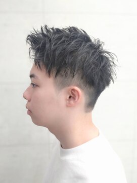 ノミネーション(Nomination) アップバングショート