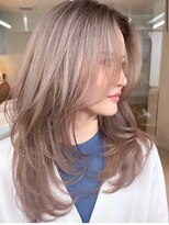 アンダーバーホワイト モデ 富田林店(_WHITE mode)&nbsp;ハイライトカラーミルクティーベージュケアブリーチダブルカラー