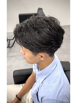 ノイセル 心斎橋(Noisyle) センターパート×ニュアンスパーマ×韓国ヘア