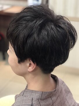 ヘアークリアー 春日部 大人世代すっきり刈り上げミセスショートスタイル/30代40代59代