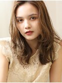 大人可愛いミルクティーベージュブリーチなしゆるふわパーマ
