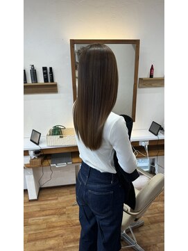 キヌ(kinu) ツヤ感ベージュ