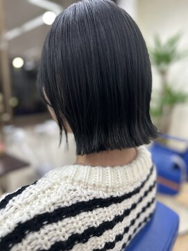 アグー(agu_) 【大人女子必見　外ハネボブ】