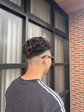 モスト ブリヤン(MOST BURYAN) フェイドカット