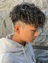 エルマーク 梅田(L-MARK)&nbsp;メッシュハイライトスパイラルパーマツイストパーマツーブロック
