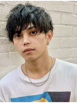 テダ(Te'Da)の写真/メンズパーマ成功者続出★ツイストスパイラル×フェードで清潔感と個性を両立!周りと差がつく最新スタイル