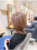 【脱白髪染め】白髪ぼかしハイライト叶える大人女子透明感カラー