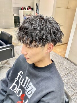 ギブ 豊田市駅店(GIVE) ツイストスパイラルパーマツーブロックメンズヘアメンズパーマ