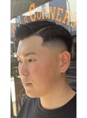 スキンフェードツーブロック刈り上げジェットモヒカンマンバン