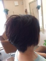 ヘアプラスアイズブルーム(hair+eyes bloom) アンチエイリアシングショート