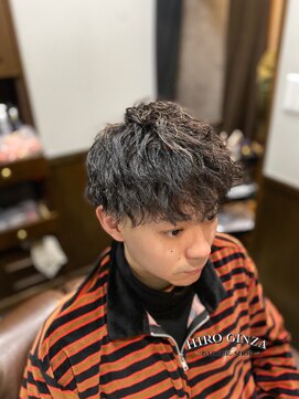 ヒロギンザ 横浜店(HIRO GINZA) ツーブロックツイストパーマフェードスタイル