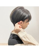 シームリー 千田町店(Seemly) 耳かけショートスタイル/シアーグレージュ